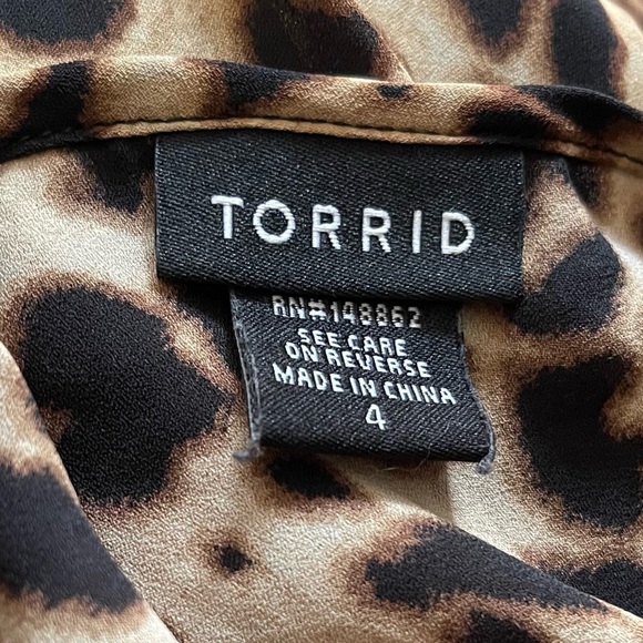 Torrid 4 Leopard Animal Print Georgette Keyhole Tunic Top Plus 4X Long Sleeve - Picture 6 of 9